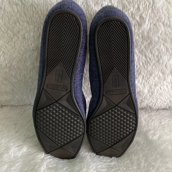 Aerosoles Women's Spearmint Ballet Flat denim with ankle elastic strap. Size 9.5 - Picture 7 of 8